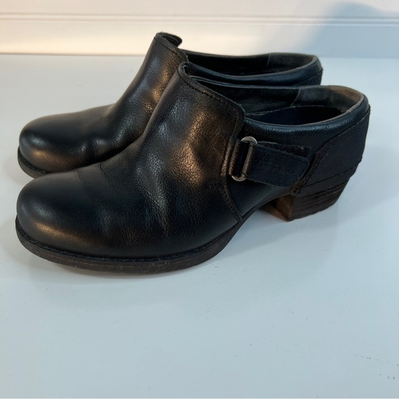 Merrell Women's Shiloh Black Full Grain Leather Mule Clogs (J42466) Sz 5 - Picture 1 of 10